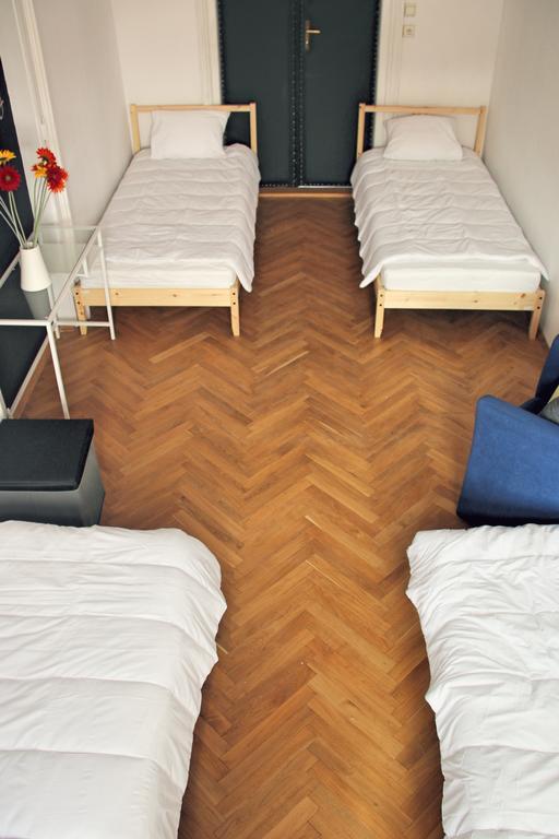 Grand Central Hostel Cracóvia Quarto foto